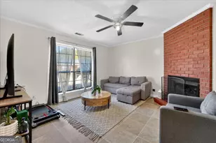 12 Peach Ct, Savannah, GA 31419 - Photo 6