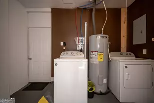 110 Lakeview Dr, Winterville, GA 30683 - Photo 86