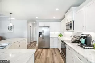 420 Lamplight Dr, Byron, GA 31008 - Photo 14