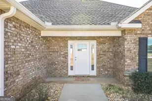 420 Lamplight Dr, Byron, GA 31008 - Photo 6