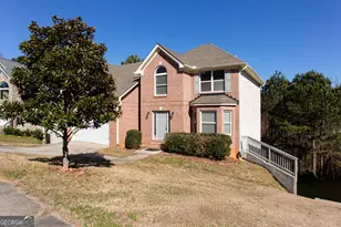 10937 Southwood Dr, Hampton, GA 30228 - Photo 2
