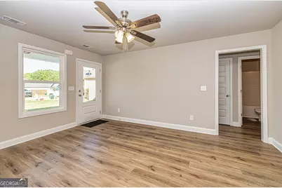 407 Barnetts Bridge Road, Jackson, GA 30233 - Photo 20