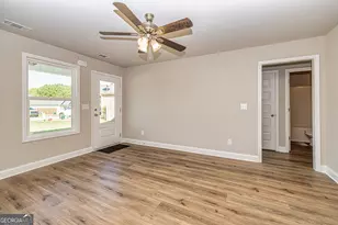 407 Barnetts Bridge Rd, Jackson, GA 30233 - Photo 20