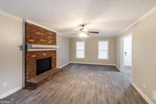 1199 Leslie Pl, Lithonia, GA 30058 - Photo 6