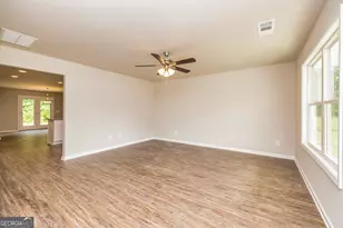 1669 Graystone Dr, Hampton, GA 30228 - Photo 16