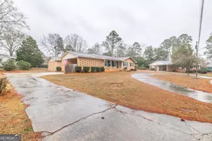 411 Pine Forest, Dublin, GA 31021 - Photo 4