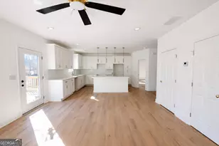 204 Custer Cir, Griffin, GA 30223 - Photo 4