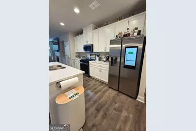 324 Hayden Circle, Woodstock, GA 30189 - Photo 2