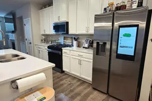 324 Hayden Cir, Woodstock, GA 30189 - Photo 2