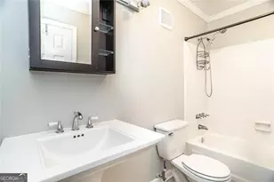 2683 Vinings Central Dr SE, Atlanta, GA 30339 - Photo 18