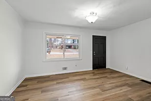 3548 Meadowview Ct, Rex, GA 30273 - Photo 10