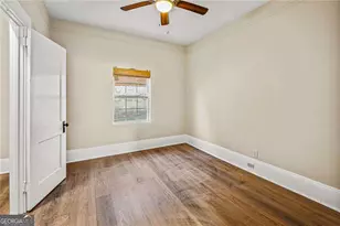 684 S Elizabeth Pl NW, Atlanta, GA 30318 - Photo 8