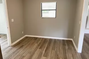 574 Charles St, Saint Marys, GA 31558 - Photo 8