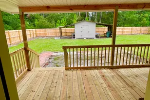 574 Charles St, Saint Marys, GA 31558 - Photo 10