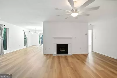 1105 Pine Heights Drive NE, Atlanta, GA 30324 - Photo 4