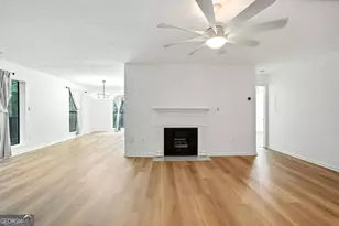 1105 Pine Heights Dr NE, Atlanta, GA 30324 - Photo 4