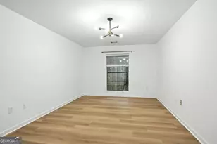 1105 Pine Heights Dr NE, Atlanta, GA 30324 - Photo 24