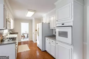 170 Dunwoody Dr, Athens, GA 30605 - Photo 8