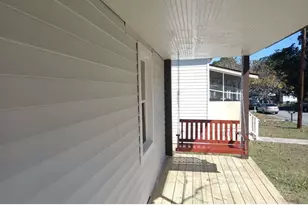 1195 Lawton Dr, Macon, GA 31201 - Photo 4