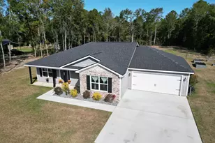650 Linden Dr, Jesup, GA 31545 - Photo 2