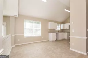 4290 Ward Bluff Ct, Ellenwood, GA 30294 - Photo 4