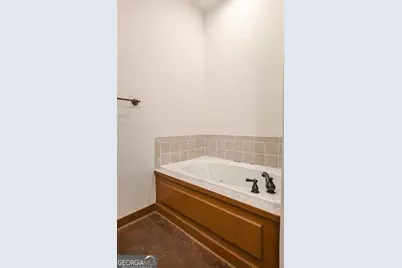 250 Martha Drive #204, Athens, GA 30606 - Photo 18