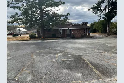 114 S Jefferson Street, Swainsboro, GA 30401 - Photo 2