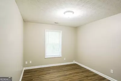 6670 South Avenue, Union City, GA 30291 - Photo 10