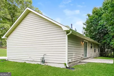 6670 South Avenue, Union City, GA 30291 - Photo 14