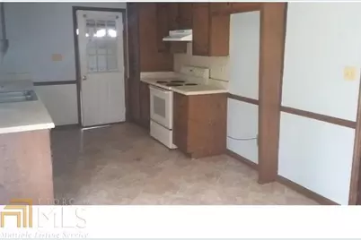 1829 Brandy Woods Trail, Conyers, GA 30013 - Photo 6