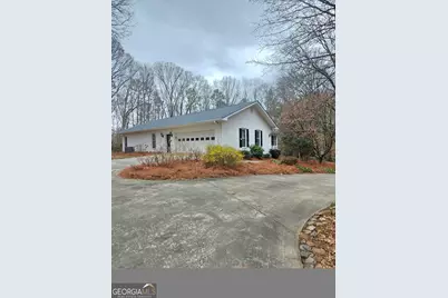 406 Hidden Lakes Trail, Jefferson, GA 30549 - Photo 2