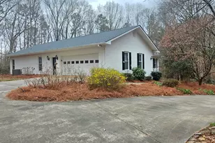 406 Hidden Lakes Trail, Jefferson, GA 30549 - Photo 2