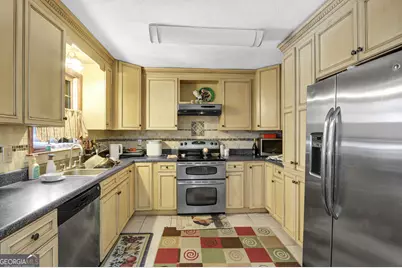 869 Falconcrest Drive, Lawrenceville, GA 30043 - Photo 12