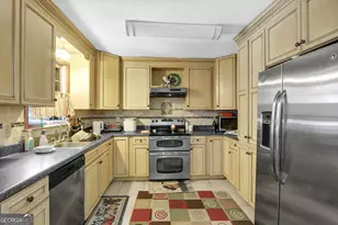 869 Falcon Crest Dr, Lawrenceville, GA 30043 - Photo 12