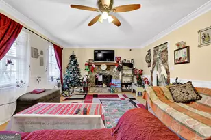 869 Falcon Crest Dr, Lawrenceville, GA 30043 - Photo 6