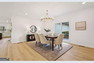 110 Vistacrest Way, Roswell, GA 30075 - Photo 8