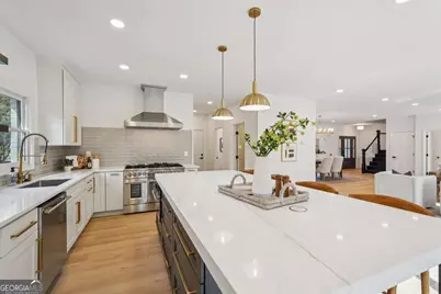 110 Vistacrest Way, Roswell, GA 30075 - Photo 18