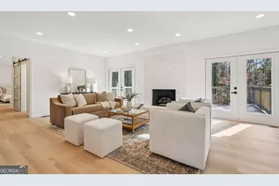 110 Vistacrest Way, Roswell, GA 30075 - Photo 4