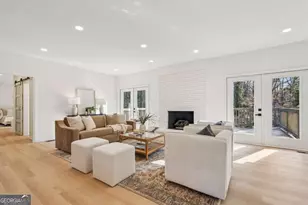 110 Vistacrest Way, Roswell, GA 30075 - Photo 4