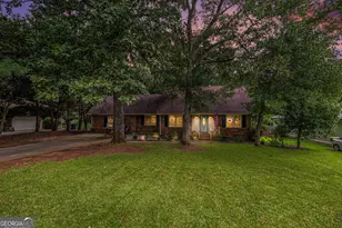 2203 Honeybee Creek Dr, Griffin, GA 30224 - Photo 4