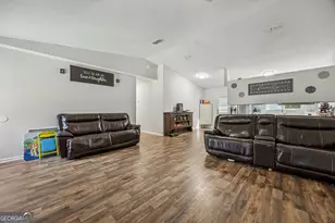 238 W Dawson Ave, Kingsland, GA 31548 - Photo 6