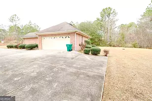 4898 Timberwood Dr, Hahira, GA 31632 - Photo 16