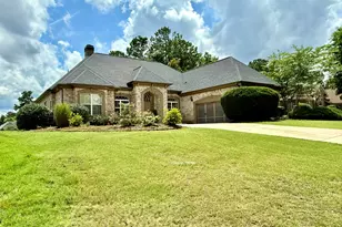 6409 Caledon Ct, Locust Grove, GA 30248 - Photo 2