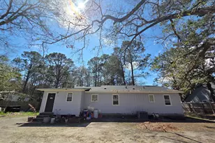 758 Hearn Rd, Hinesville, GA 31313 - Photo 2