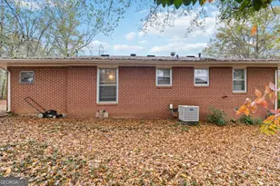913 Longleaf Dr, Forest Park, GA 30297 - Photo 12