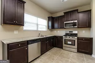 106 Bradford Ct, Dallas, GA 30157 - Photo 4