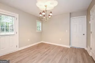 220 Carmichael Rd, Woodstock, GA 30189 - Photo 4