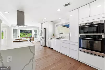 6179 Windsong Way, Smoke Rise, GA 30087 - Photo 22