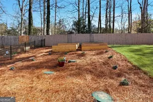 6179 Windsong Way, Smoke Rise, GA 30087 - Photo 68