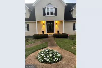 3051 NE North Tower Way, Conyers, GA 30012 - Photo 2